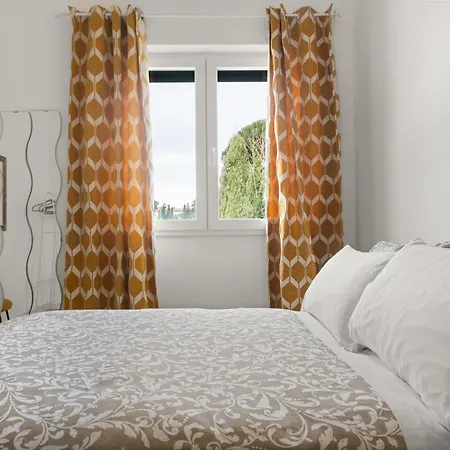 The Poolside House - New 2 Bedroom With Terrace Daire *