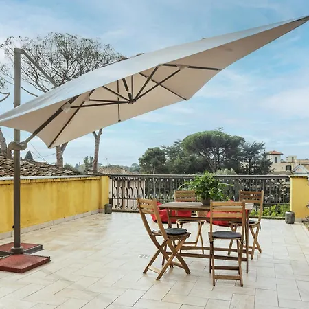 The Poolside House - New 2 Bedroom With Terrace Daire