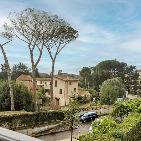 The Poolside House - New 2 Bedroom With Terrace Roma