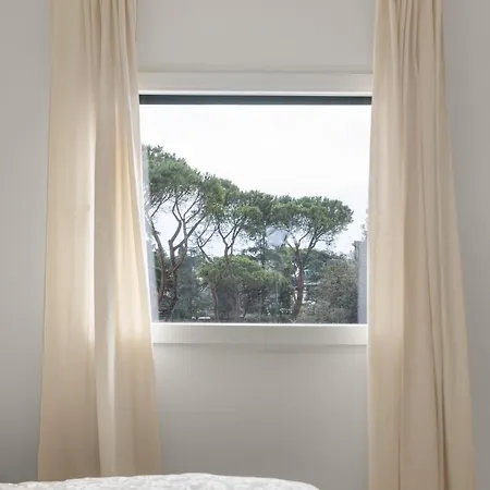Lejlighed The Poolside House - New 2 Bedroom With Terrace *